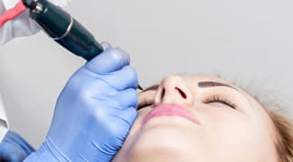 Maquillage permanent des yeux Maquillage permanent des yeux à Nyon et Genève