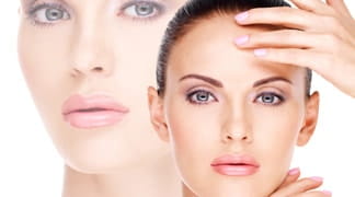 Epilation au fil Sourcils + Lèvres Epilation au fil Sourcils + Lèvres